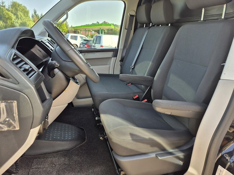 Volkswagen Transporter (2018) T6 110Kw Comfort  - fotka 18 z 33
