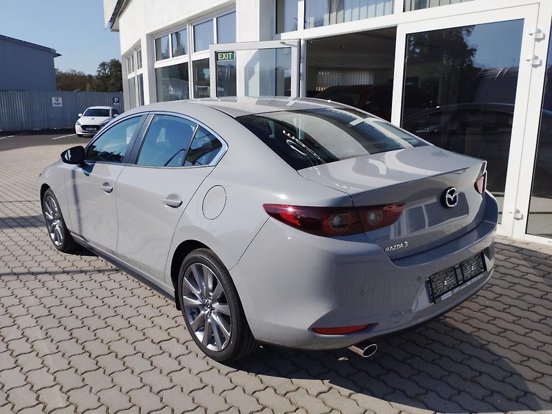 Mazda 3 (2026) SDN 2,5 MT, Centre-line, AKCE! - fotka 5 z 24