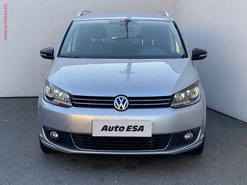 Volkswagen Touran (2012) 1.6TDi, Style, DSG - fotka 2 z 19