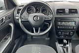 Škoda Yeti 1,4 TSi,90kW,serv.hist.,STK 10 - náhled 13