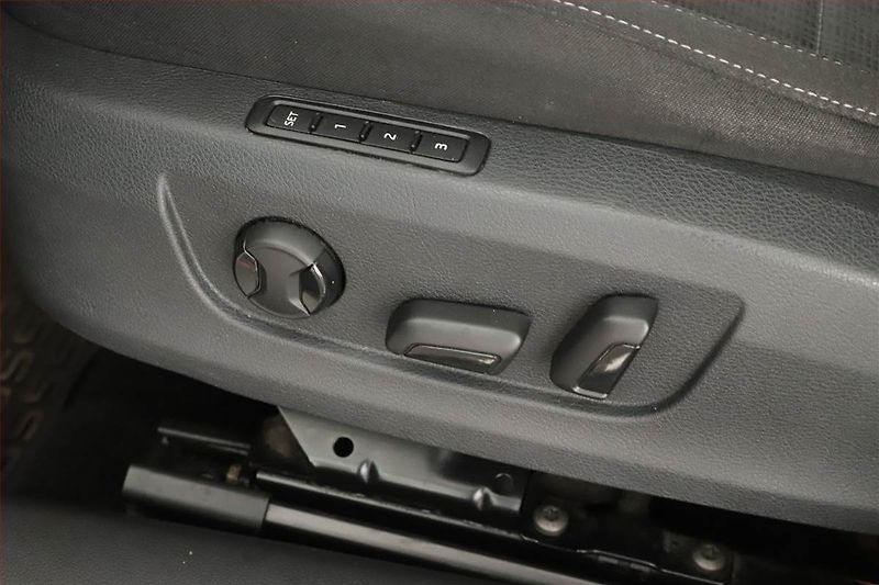 Škoda Superb (2019) Ambition 2.0 TDI, Automat - fotka 15 z 19