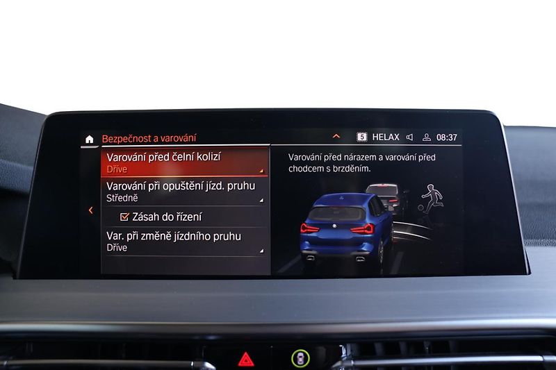 BMW X3 xDrive20i - fotka 14 z 30