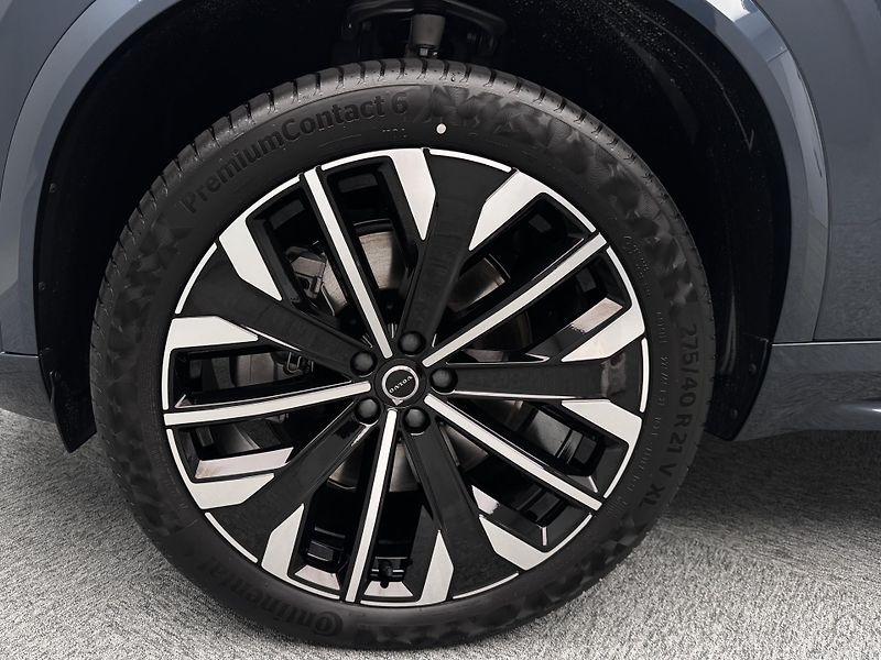 Volvo XC90 (2026) T8 AWD Plug-in BRIGHT PLUS 7m - fotka 25 z 29