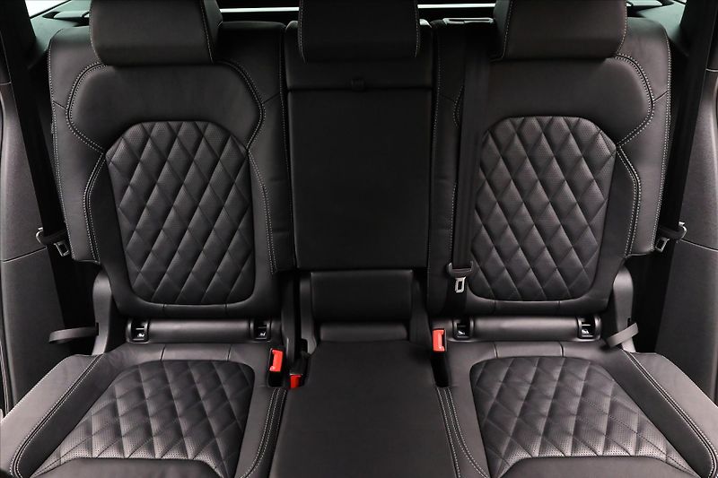 Škoda Kodiaq 2,0 TDI 147kW DSG 4x4 Sport LI - fotka 29 z 33