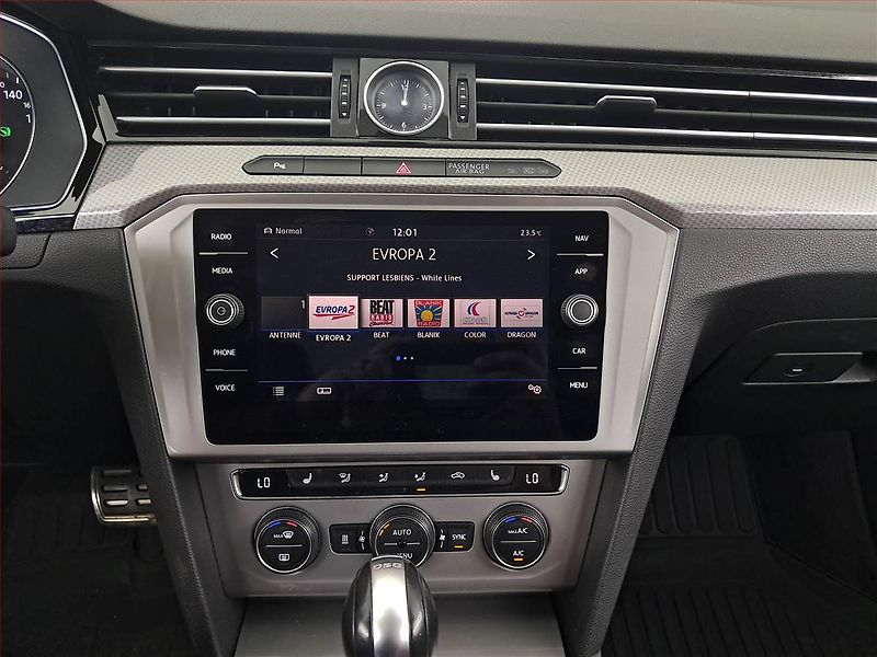 Volkswagen Passat (2018) Alltrack 2.0 BiTDI, 4X4 - fotka 12 z 18