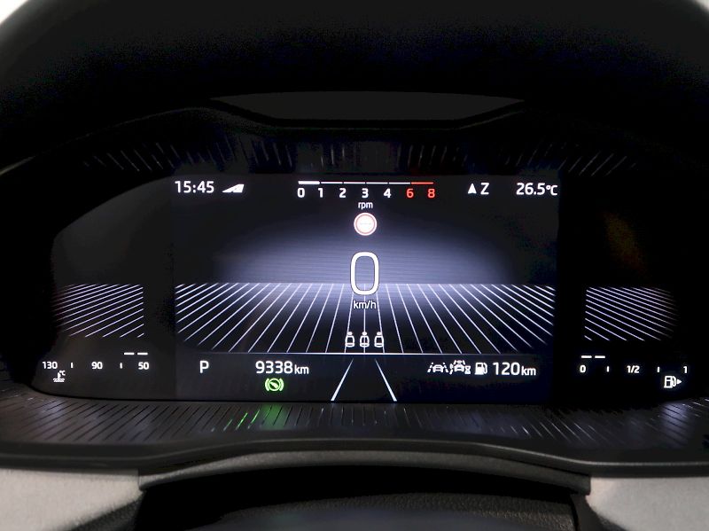 Škoda Scala (2025) TOP SELECTION 1.5TSI 110KW DSG - fotka 23 z 40