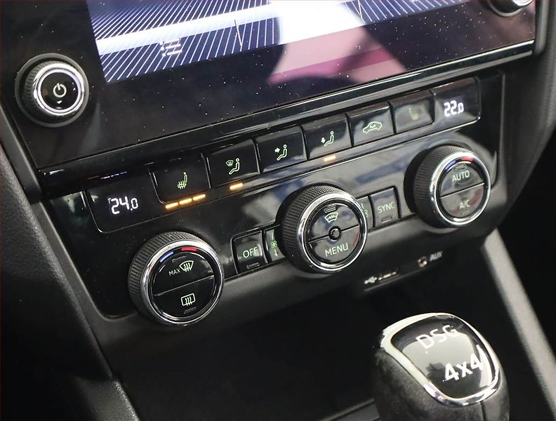 Škoda Octavia (2017) Scout 2.0 TDI, 4X4, Automat - fotka 20 z 23