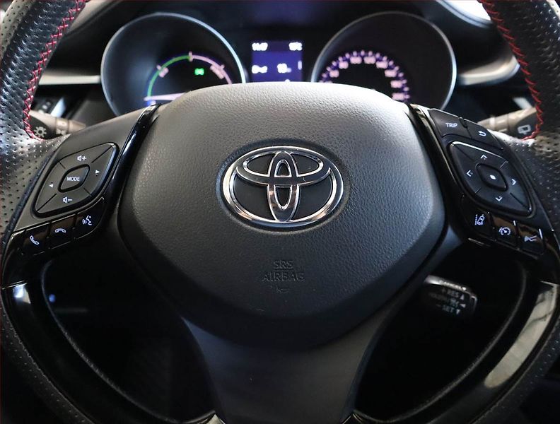 Toyota C-HR (2022) GR Sport 2.0 Hybrid - fotka 12 z 26