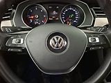 Volkswagen Passat (2016) 2.0 TDI, Automat, Kůže - náhled 17