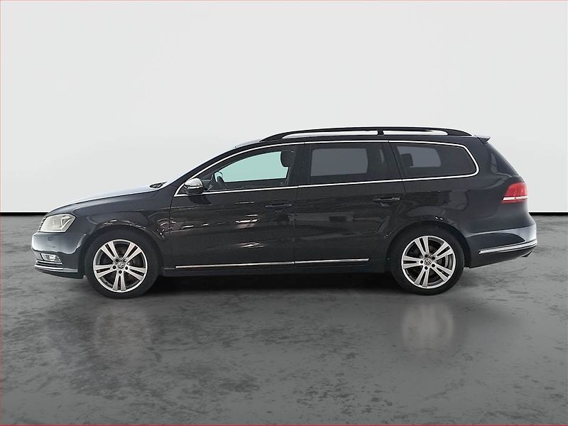 Volkswagen Passat (2011) 2.0 TDI, Navi, Xenony - fotka 3 z 16