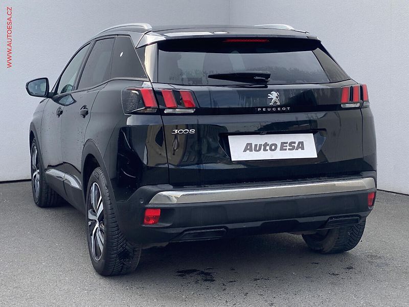 Peugeot 3008 (2019) 1.5 HDi, Allure, LED - fotka 6 z 16