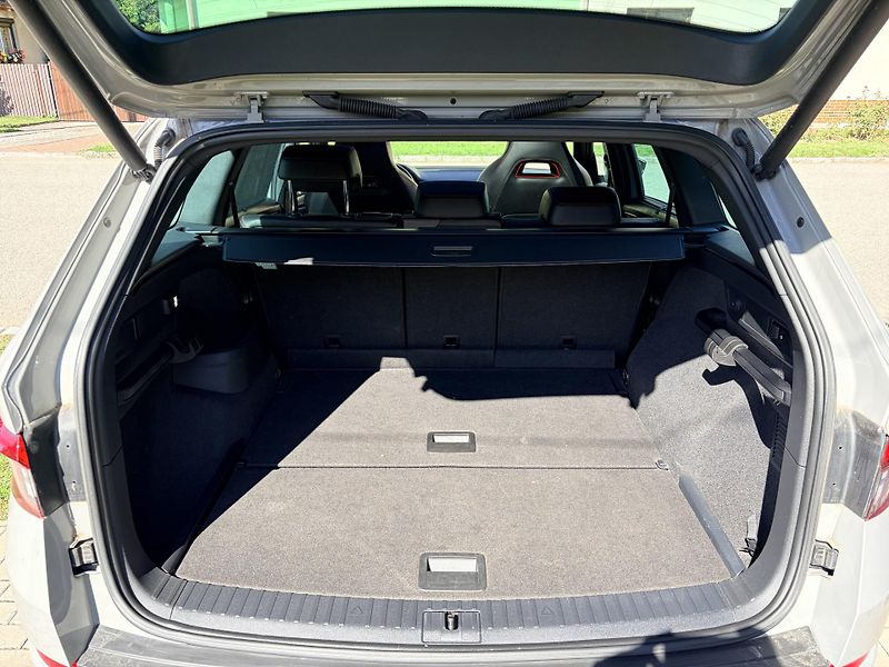 Škoda Kodiaq RS WEBASTO MATRIX CANTON - fotka 62 z 72
