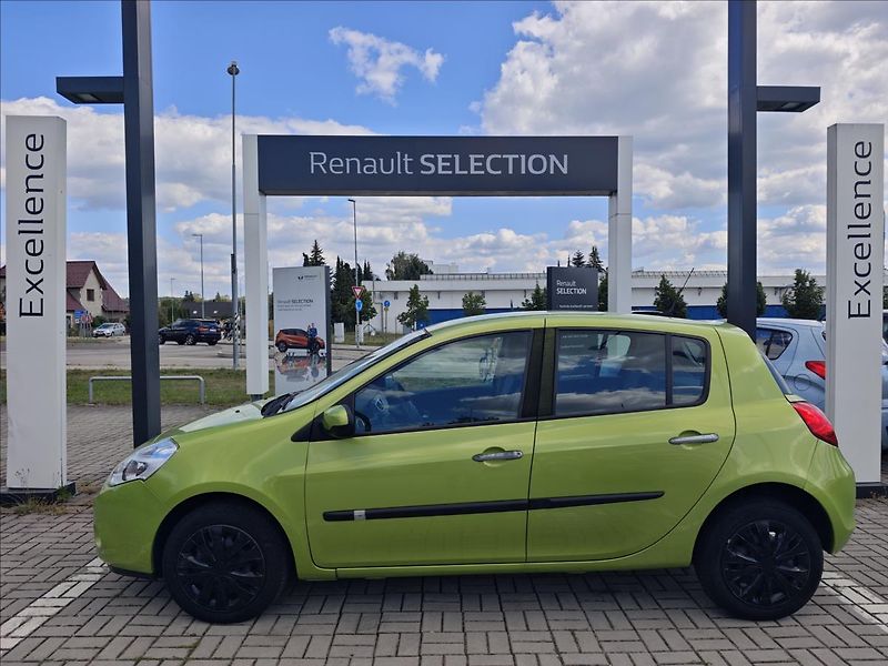 Renault Clio 1,2 16V  Authentique - fotka 3 z 19