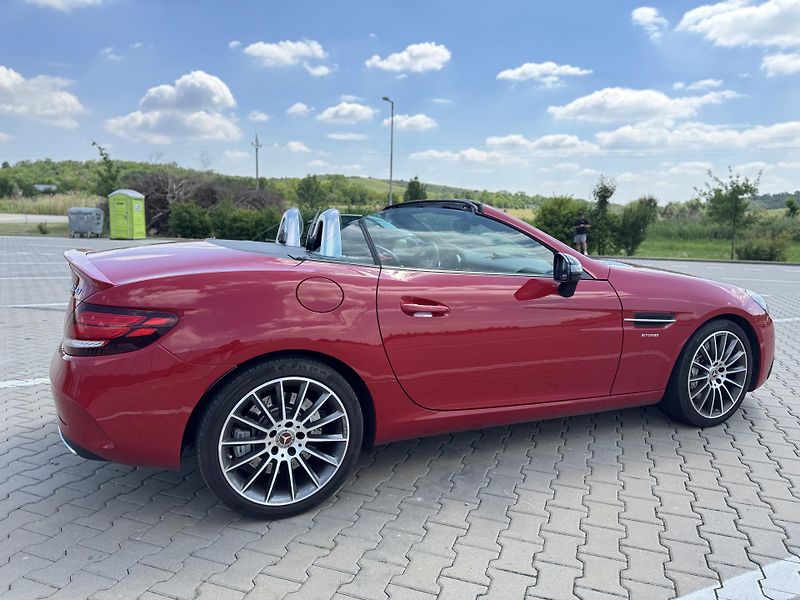 Mercedes-Benz SLC AMG 43 - fotka 9 z 43