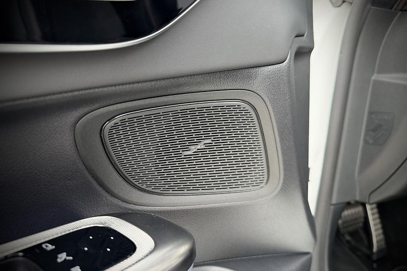 Mercedes-Benz CLE (2025) CLE 53 AMG 4Matic+ MANUFAKTUR - fotka 36 z 102