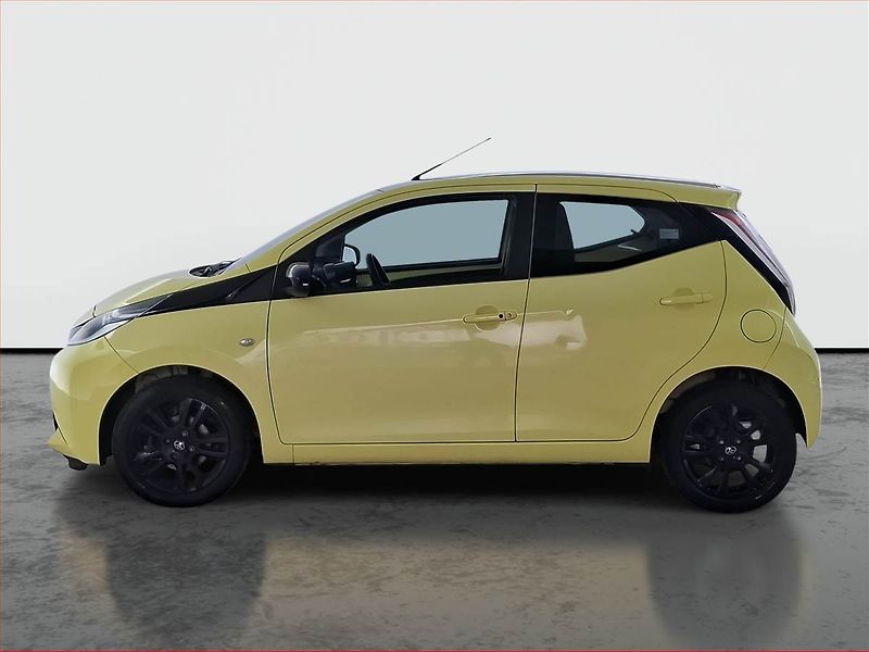 Toyota Aygo (2017) 1.0 VVT-i, Automat - fotka 3 z 20