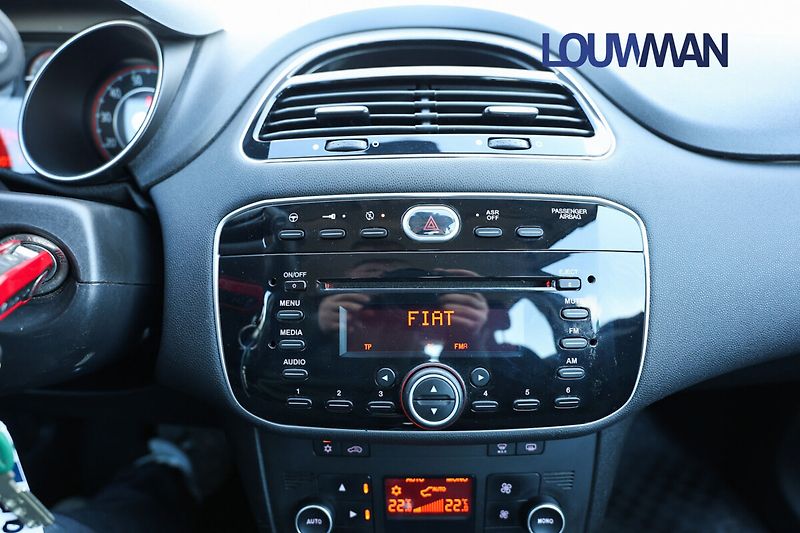 Fiat Punto - fotka 6 z 23