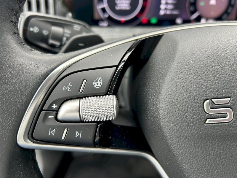 Škoda Superb (2025) COMBI SELEC TD 110/2.0 A7F - fotka 23 z 32