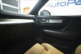Volvo XC40 2,0 D4 AWD NAVI KAMERA TAŽNÉ - náhled 29