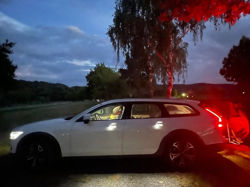 Volvo V90 (2022) 2.0 Cross Country PRO B5Hybrid - fotka 8 z 20