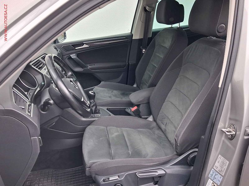 Volkswagen Tiguan (2016) 1.4 TSI, 1.maj,ČR, LED, masáž - fotka 9 z 17