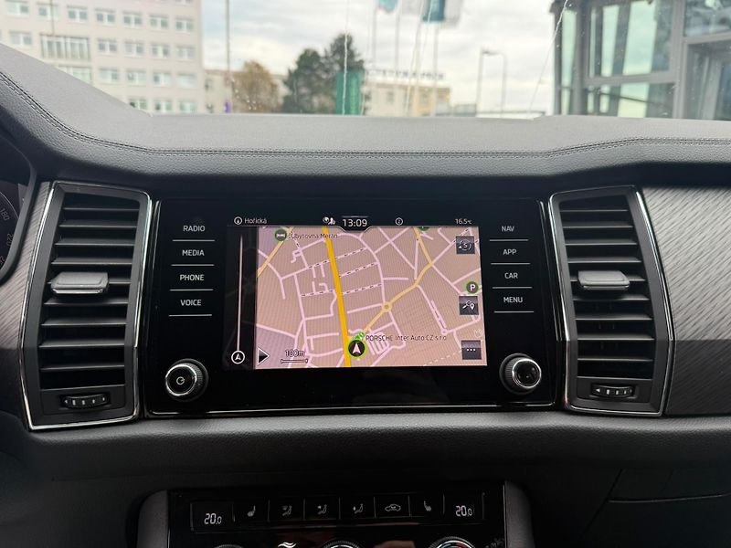 Škoda Kodiaq Style 2.0TDI 110kw DSG - fotka 15 z 26
