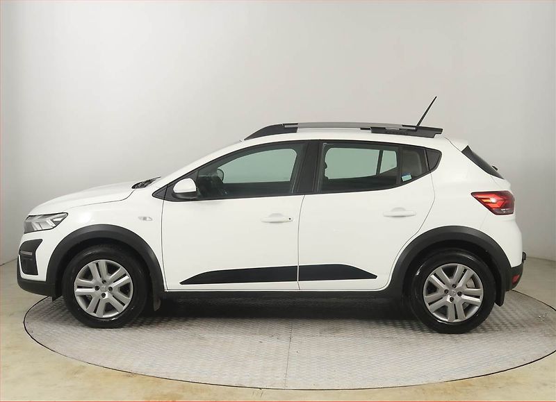 Dacia Sandero (2022) 1.0 TCe, LPG, ČR,1.maj - fotka 3 z 18