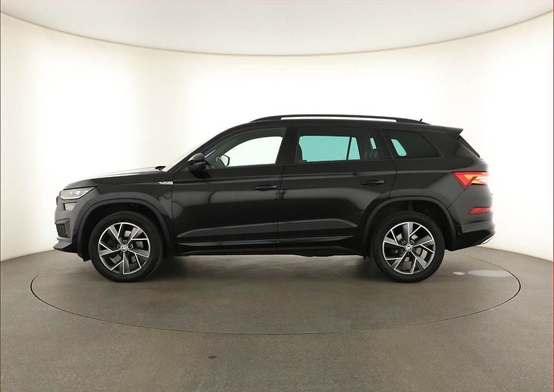 Škoda Kodiaq (2023) Sportline 2.0 TDI - fotka 3 z 18