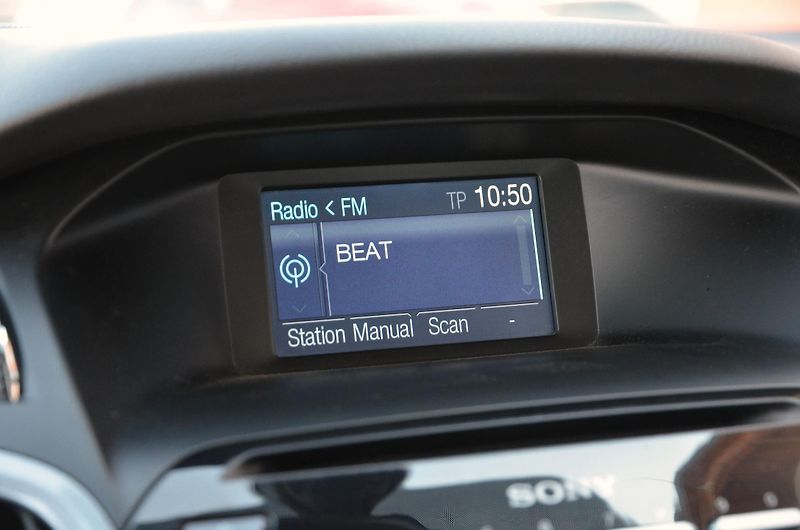 Ford Focus (2011) 1.6 EcoBoost 110kW Titanium  - fotka 26 z 36