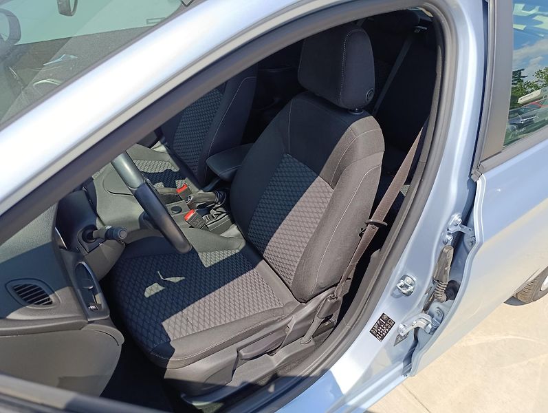 Opel Astra 1.0 77kW ČR 1.MAJITEL  - fotka 12 z 31