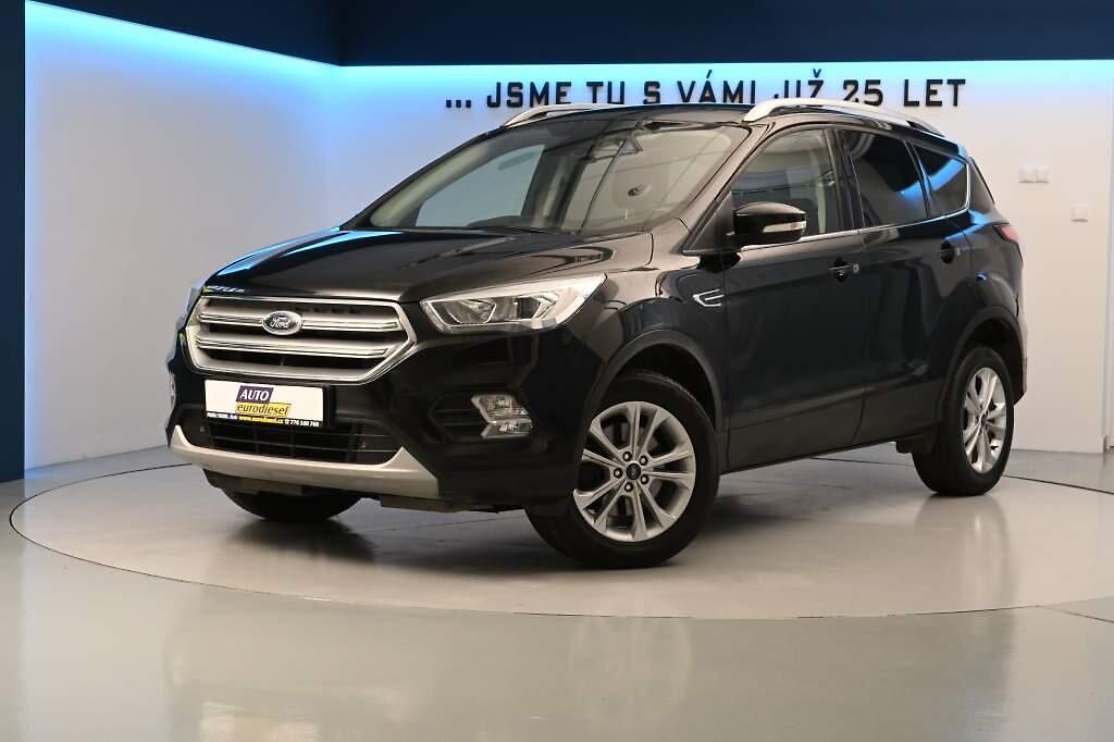 Ford Kuga 2.0 4x4 Tažné TDCi TITANIUM
