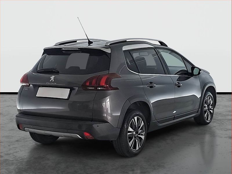 Peugeot 2008 (2018) Allure 1.2 PureTech - fotka 5 z 18