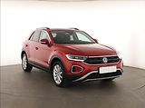 Volkswagen T-Roc (2025) 1.0 TSI - náhled 1