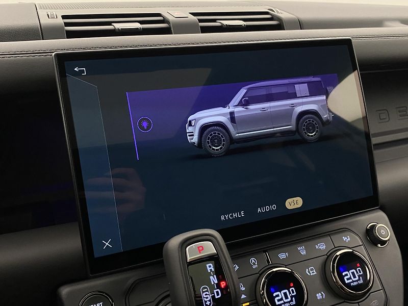 Land Rover Defender (2026) P635 OCTA BLACK AWD - fotka 67 z 74