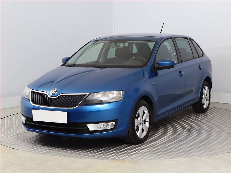Škoda Rapid (2014) Spaceback 1.2 TSI - fotka 2 z 11