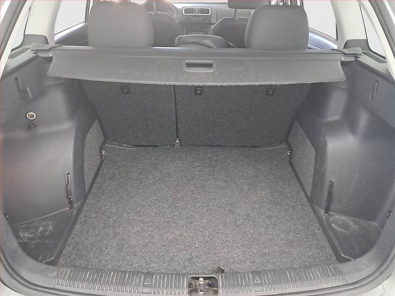 Škoda Fabia (2009) Ambiente 1.4 16V, po STK - fotka 13 z 14