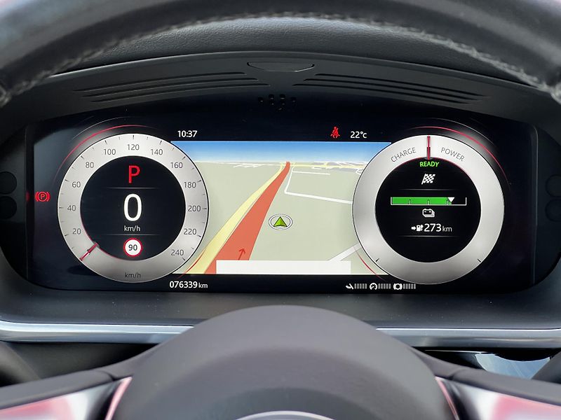 Jaguar I-Pace EV400 AWD HSE 90kWh SOH 98% - fotka 12 z 27