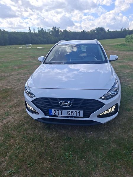 Hyundai i30 (2021) 1.6 CRDi, diesel, 85 KW, 2021 - fotka 2 z 10