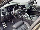 BMW X6 M50i - náhled 9