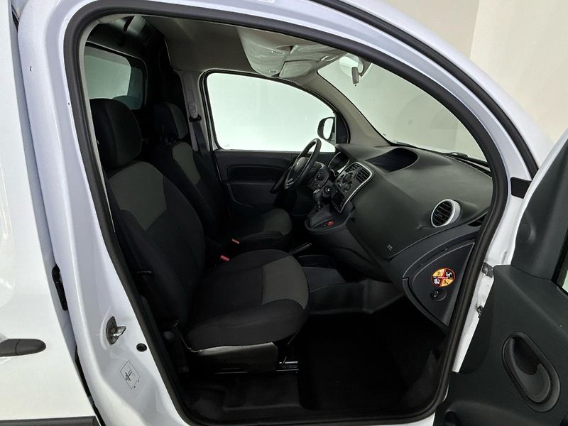 Renault Kangoo Pick-up - fotka 9 z 24