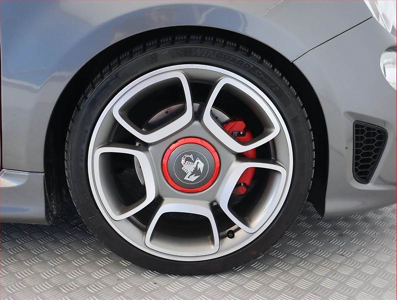 Fiat 500 (2014) Abarth 595, Serv.kniha, Navi - fotka 15 z 17