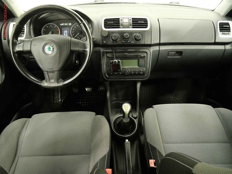 Škoda Fabia (2008) 1.4 16V, ČR, Sport, TZ - fotka 8 z 18