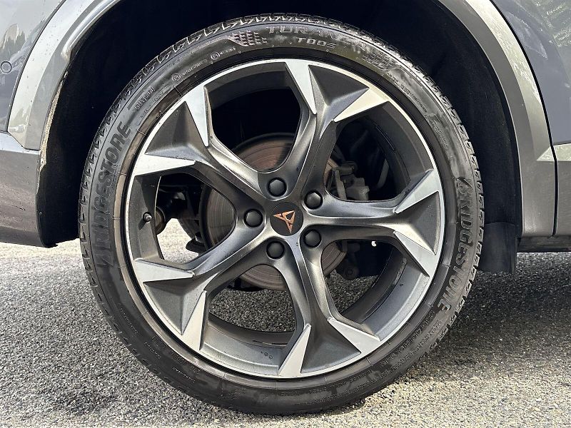 Cupra Formentor (2024) 1.5 TSI DSG - fotka 29 z 32
