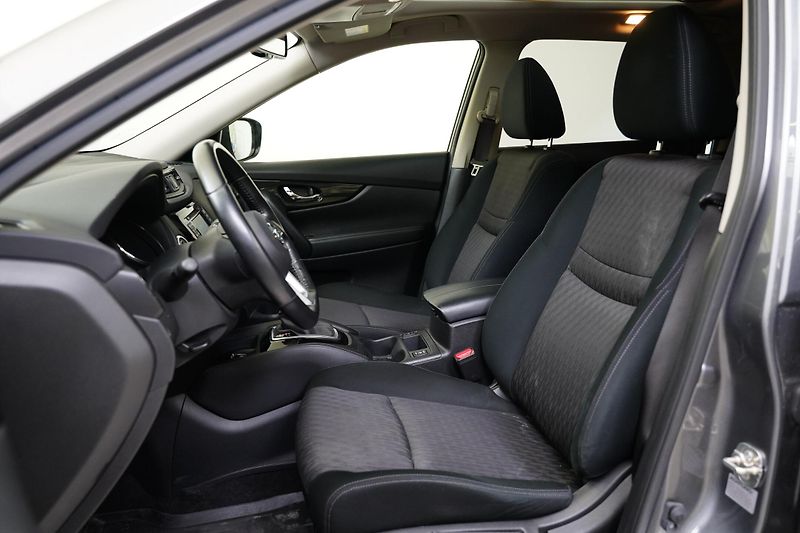 Nissan X-Trail - fotka 11 z 27