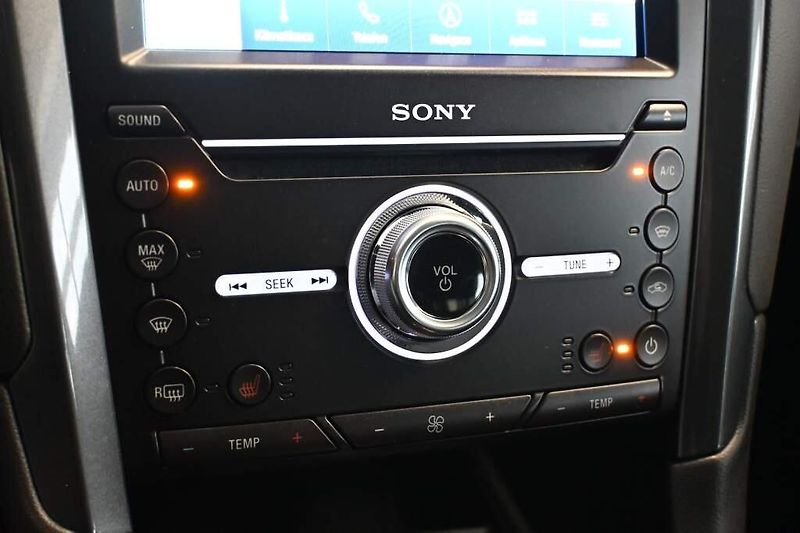 Ford Mondeo (2022) 2.0 140 KW LED ACC SONY Tažné - fotka 19 z 36