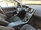 Volvo XC60 2,0 D4 FWD - náhled 12