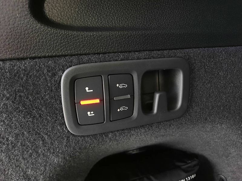 Audi Q7 (2025) 50 TDI quattro (210kW/286k) Ti - fotka 30 z 32