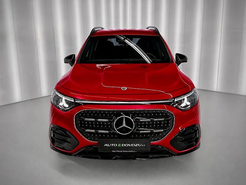 Mercedes-Benz GLB 8G-eDCT 4MATIC AMG, PANORAMA, - fotka 2 z 31