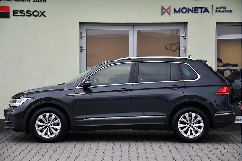 Volkswagen Tiguan 2.0TDi DSG NAVI TAŽNÉ ČR 1.M - fotka 11 z 41