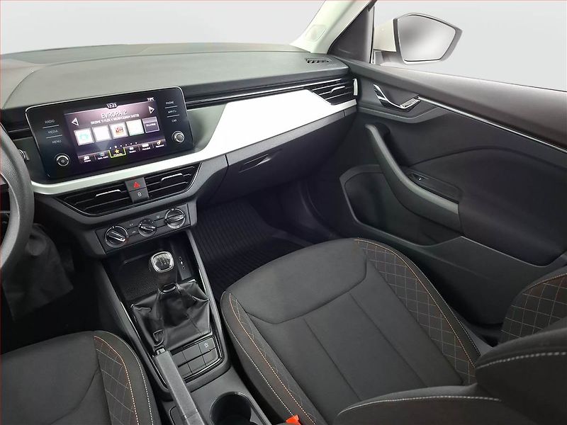 Škoda Kamiq (2020) Ambition 1.0 TSI, Serv.kniha - fotka 8 z 16